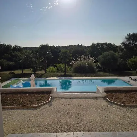 Hébergement de vacances Casa Tía, L'hacienda De Soubran, Classé 4 étoiles